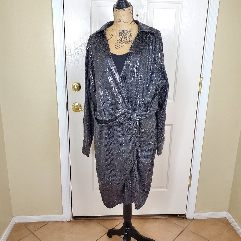 CITY CHICTrendy Plus Sequin Glow Dress